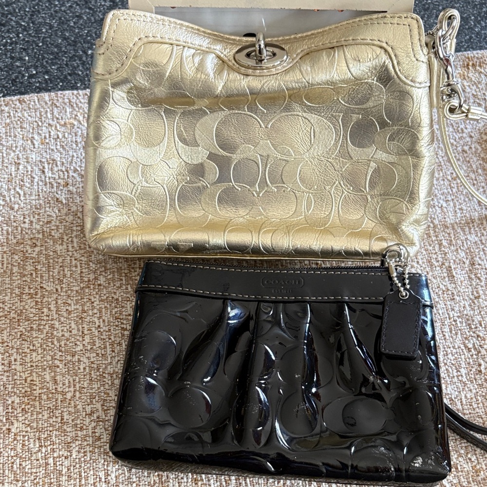 Coach Wristlet Bundle
